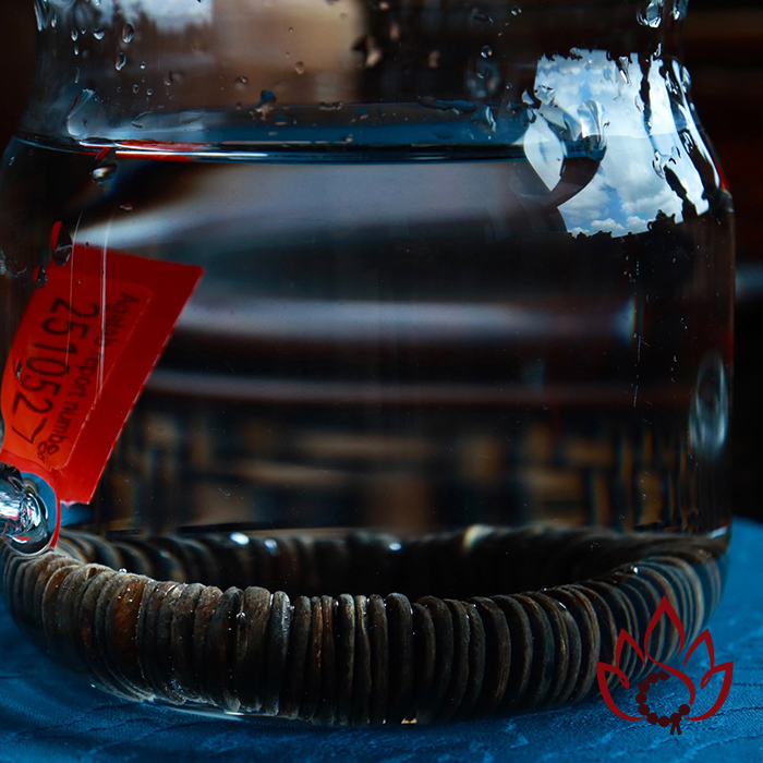 Vòng Trầm Hương Hạt Dẹp | 12 ly | Trầm Bì Rễ Chìm Nước